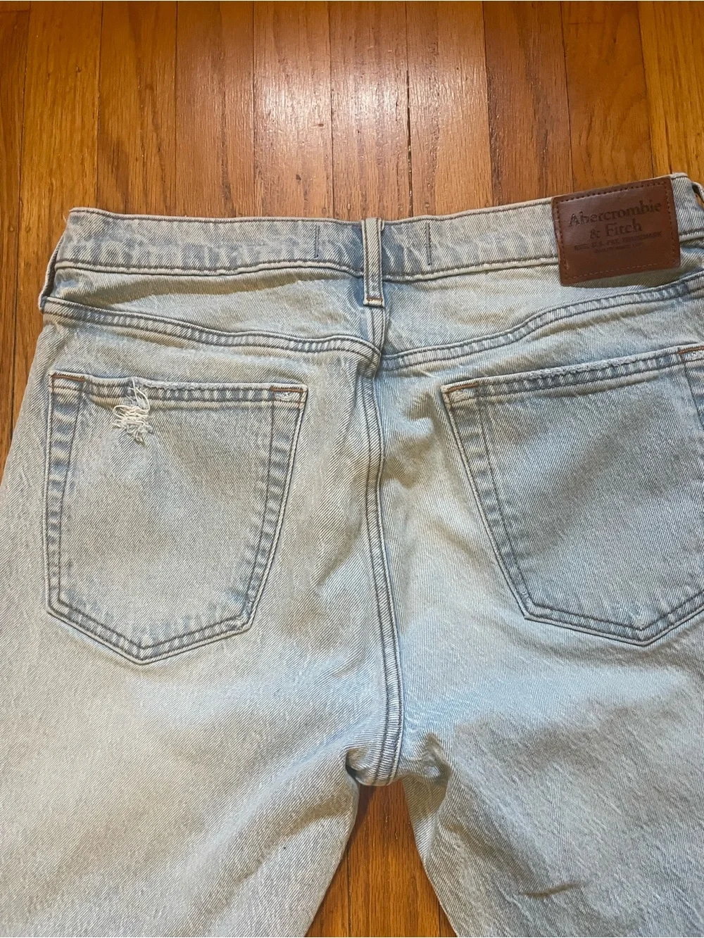 Abercrombie & Fitch Men’s Straight Leg Jeans 32X33